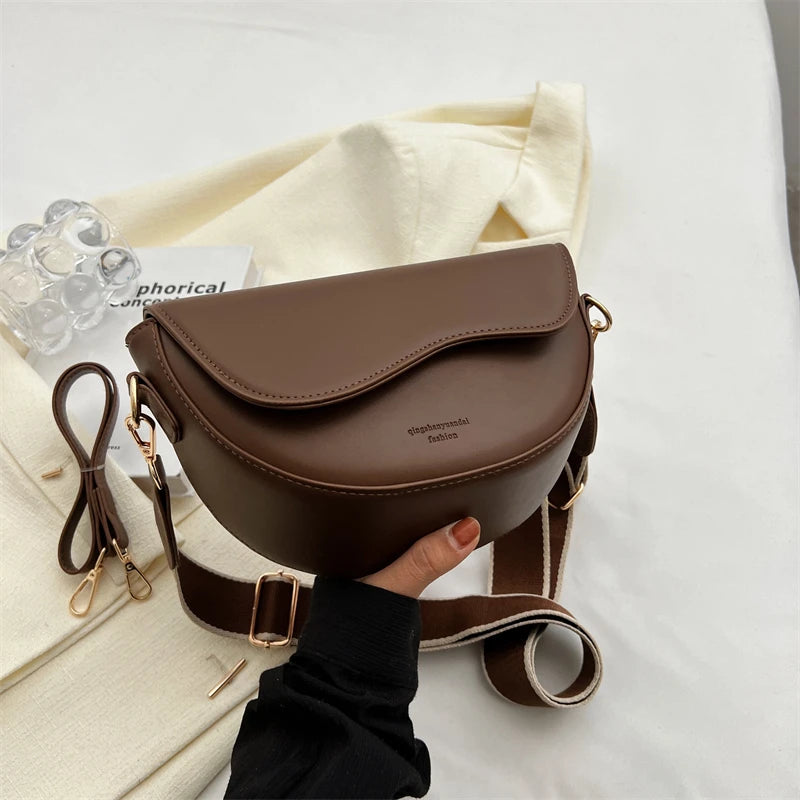 Small Leather Saddle Armpit Bags for Women Summer Chain Shoulder Crossbody Bag Ladies Vintage Underarm Handbags Woman bolsa