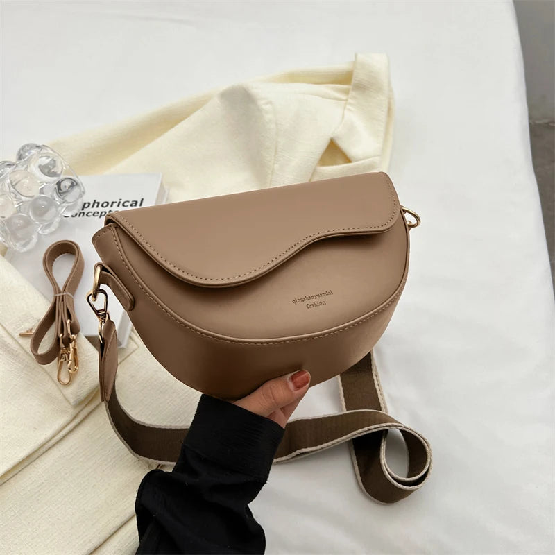 Small Leather Saddle Armpit Bags for Women Summer Chain Shoulder Crossbody Bag Ladies Vintage Underarm Handbags Woman bolsa